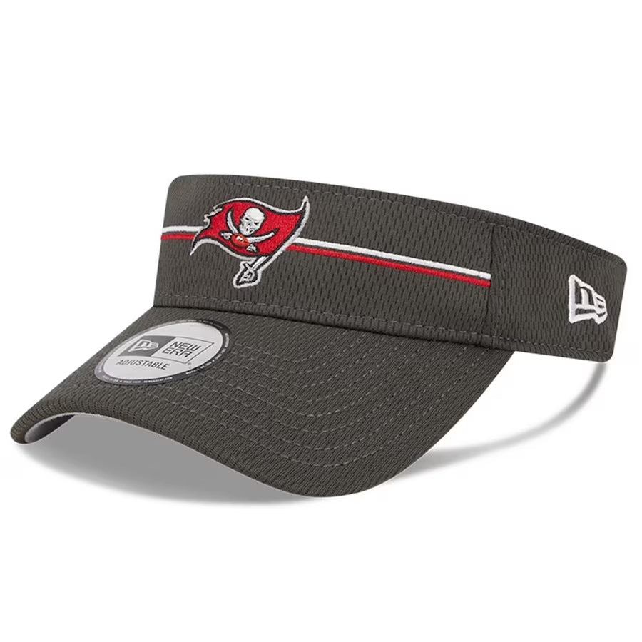 TAMPA BAY BUCCANEERS SIDELINE ADJUSTABLE VISOR — Hats N Stuff