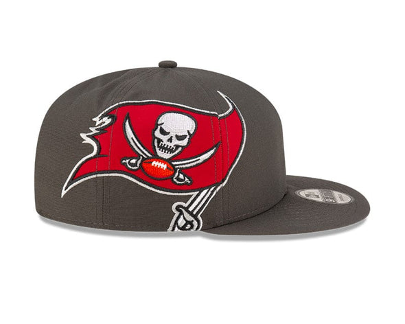 Tampa Bay Buccaneers 9Fifty Helmet Snapback Hat