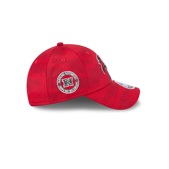 Tampa Bay Buccaneers 2024 NFL Sideline 9Forty Stretch Snapback Hat