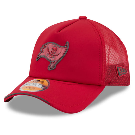 Tampa Bay Buccaneers New Era 2026 Sideline Apex 9Forty Stretch Snapback Trucker Hat