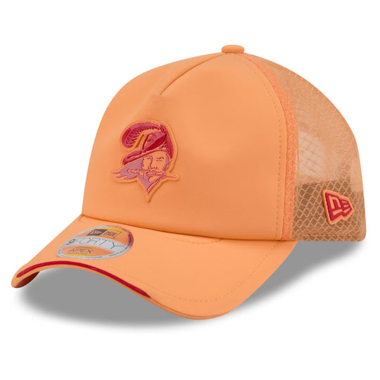 Tampa Bay Buccaneers New Era 2026 Sideline Throwback Apex 9Forty Stretch Snapback Trucker Hat